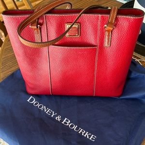 Dooney and Bourke Lexington Shopper